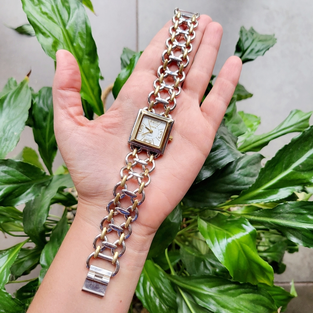 Bijoux Turner Quartz Watch